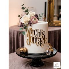 Witches tortadísz